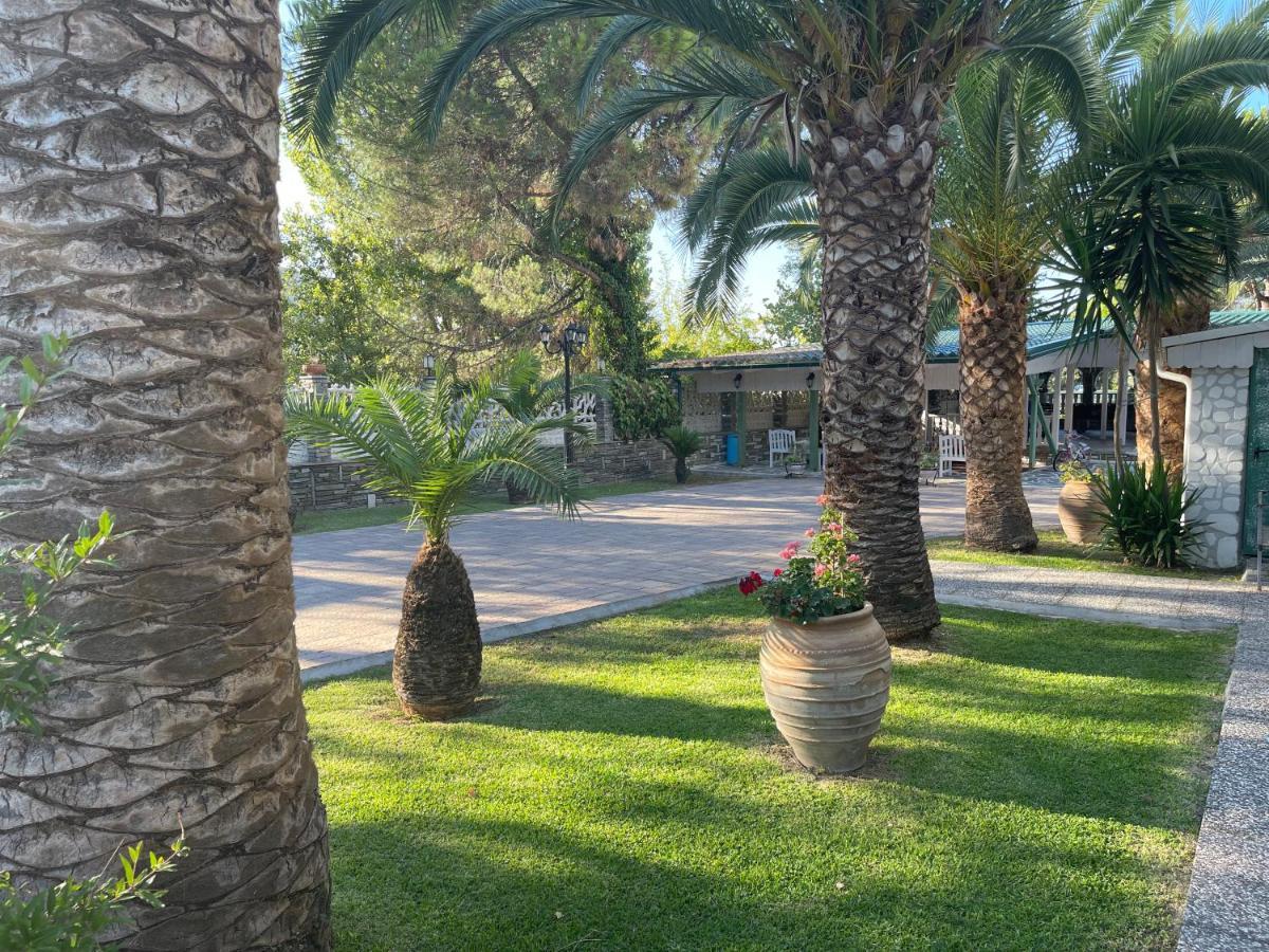 Diaporos Hotel Вурвуру Екстер'єр фото