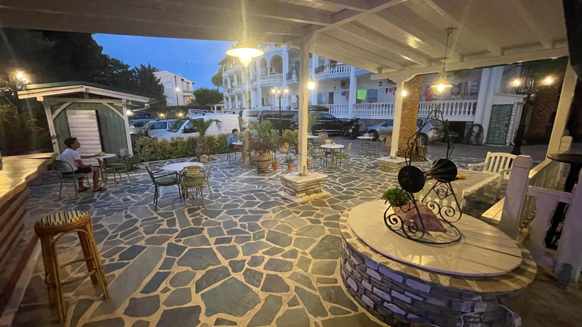 Diaporos Hotel Вурвуру Екстер'єр фото