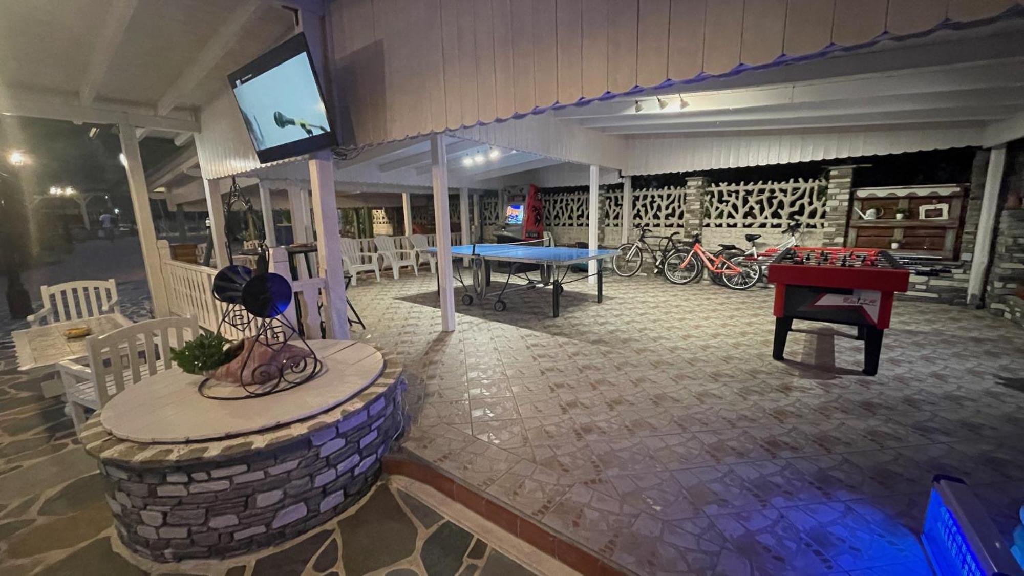 Diaporos Hotel Вурвуру Екстер'єр фото
