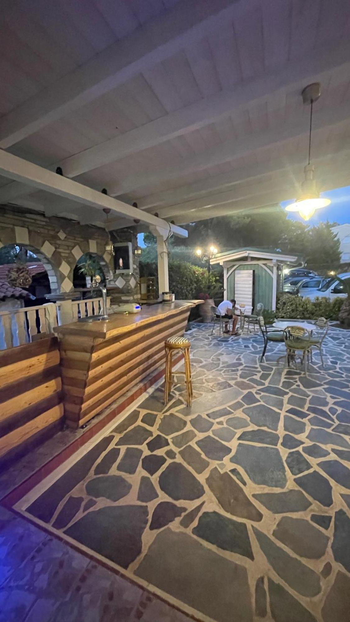 Diaporos Hotel Вурвуру Екстер'єр фото