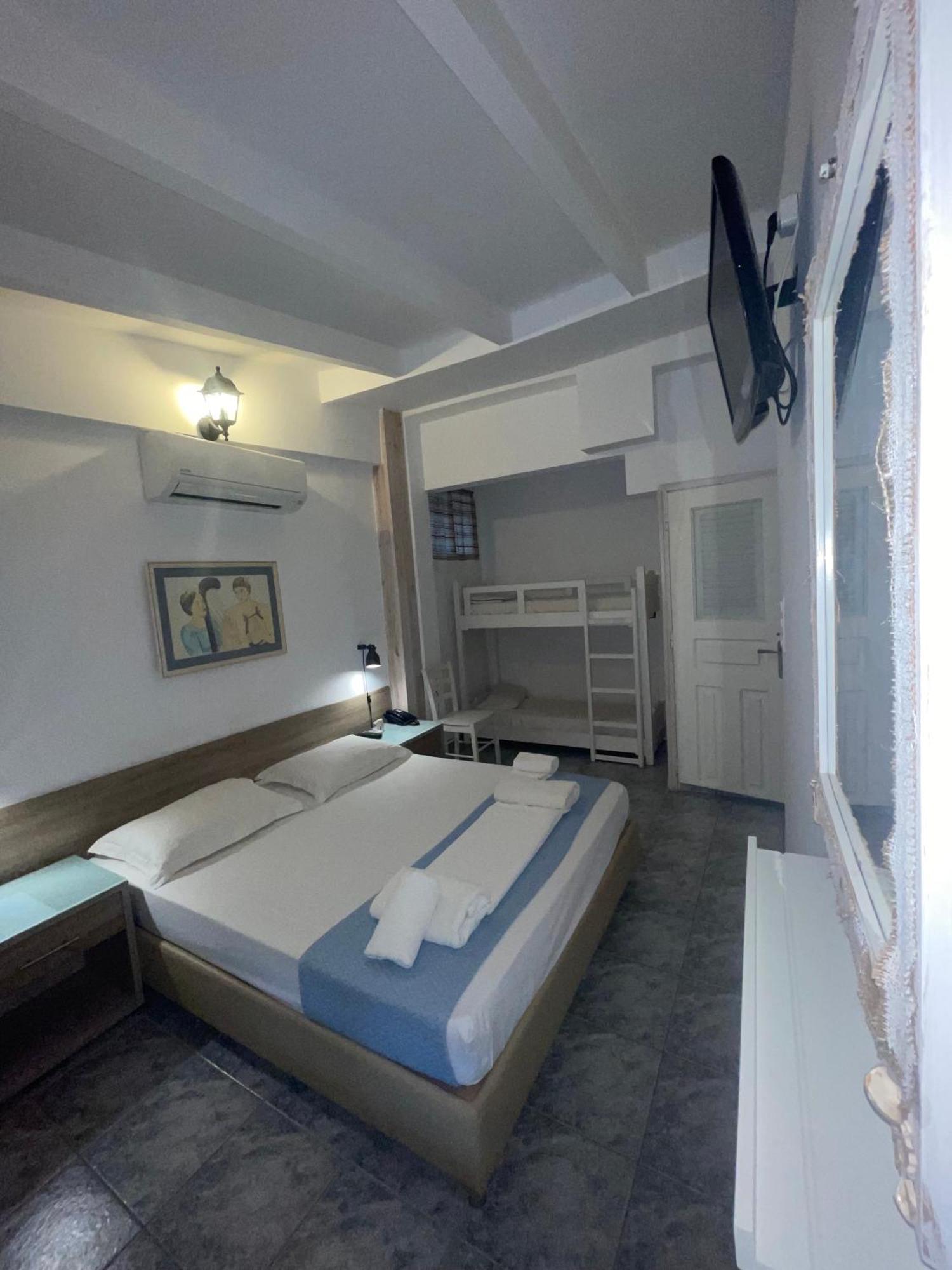 Diaporos Hotel Вурвуру Екстер'єр фото