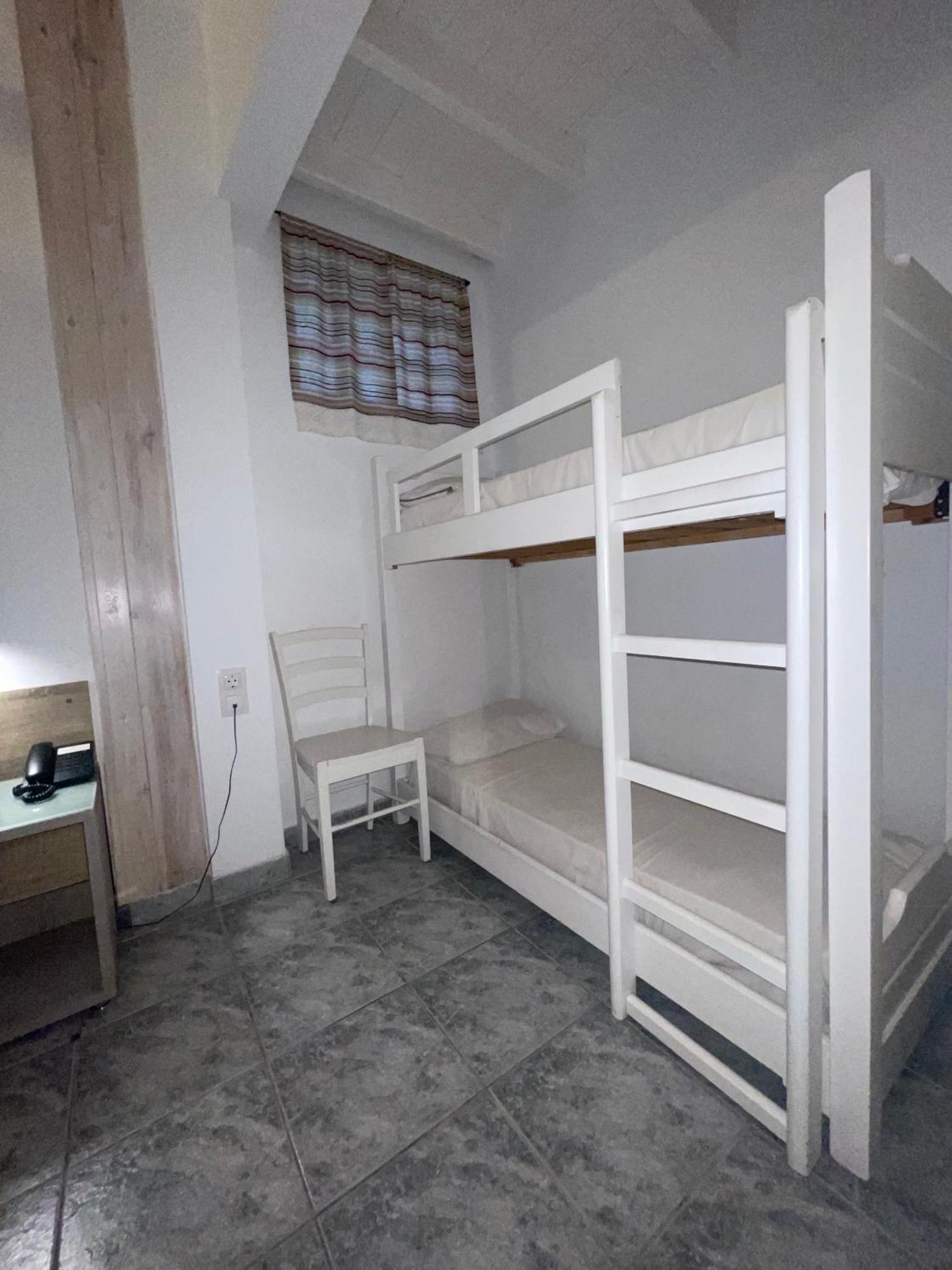Diaporos Hotel Вурвуру Екстер'єр фото
