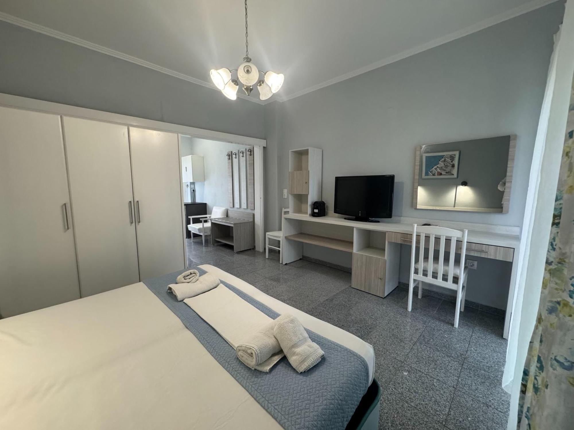 Diaporos Hotel Вурвуру Екстер'єр фото