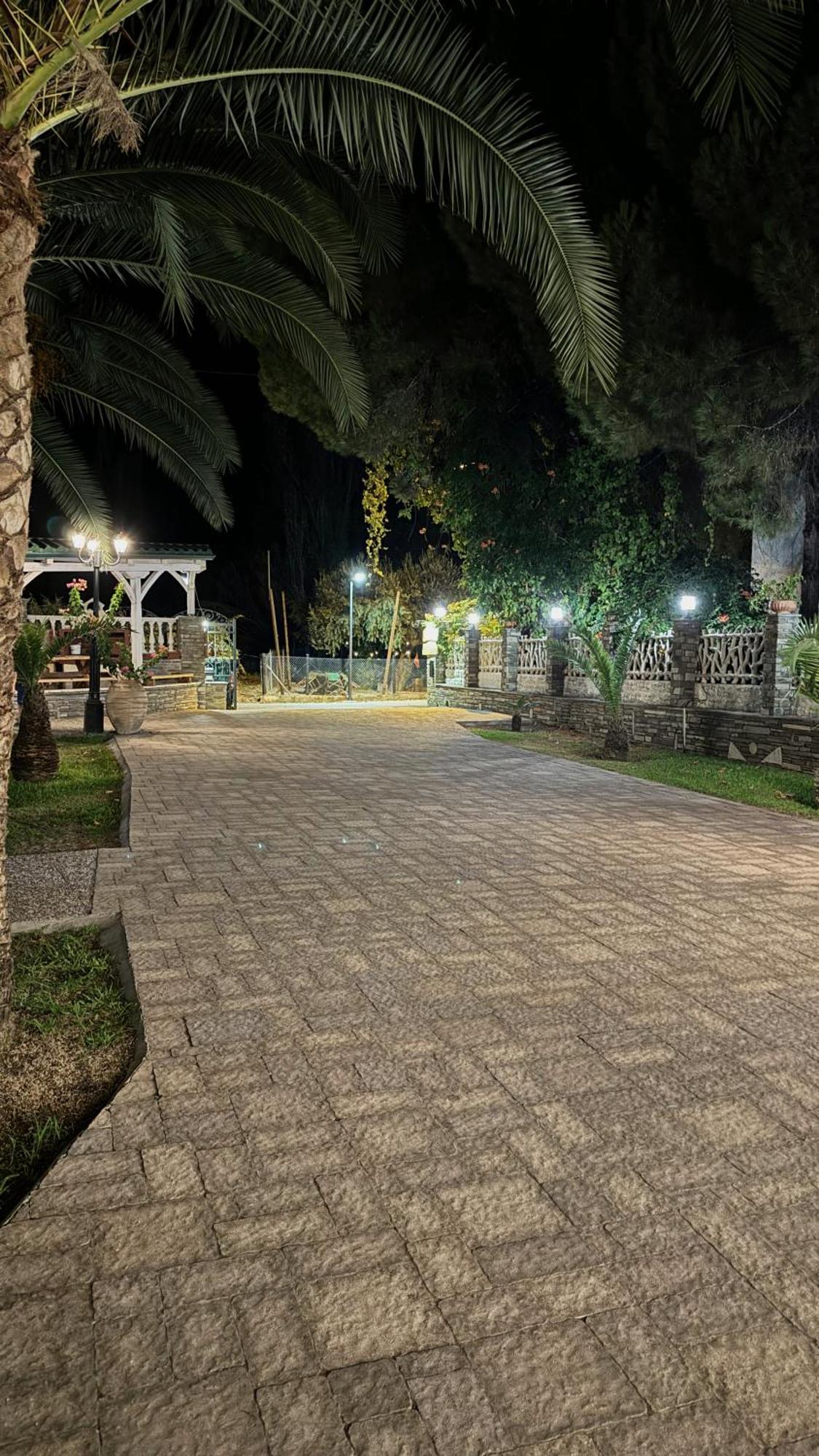 Diaporos Hotel Вурвуру Екстер'єр фото